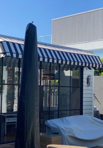 CUSTOM 5M DUTCH HOOD BLACK & WHITE CANVAS 4