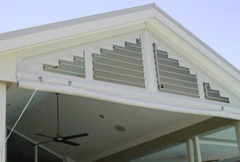 aluminium-shutter-raked