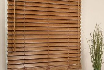 basswood venetian blind
