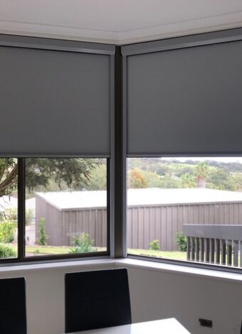 blockout-roller-blind-cassettes-side-channels-1