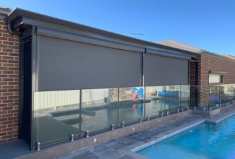 motorised ziptrak with post to split 9m opening