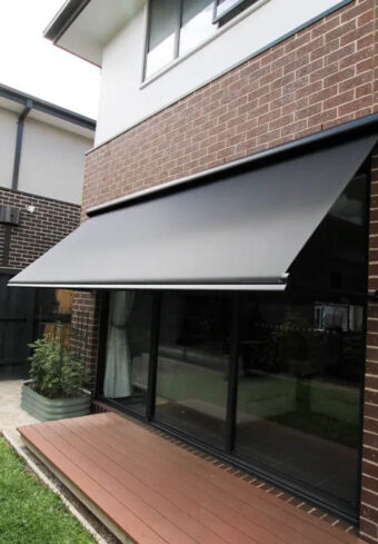 pivot-drop-arm-awnings-gallery (9)