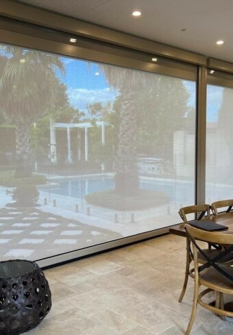 pvc and mesh outdoor tracked blinds - dual ezip in coburg 3