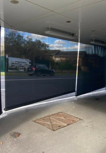 straight drop crank japanese restaurant sunscreen mesh 2