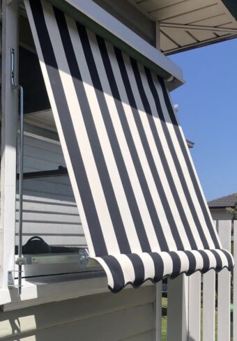 traditional-automatic-awningsgallery (13)