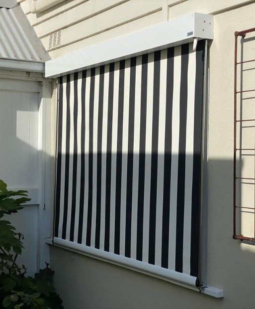 BLACK WHITE STRIPE FIXED GUIDED ESHADE AWNING