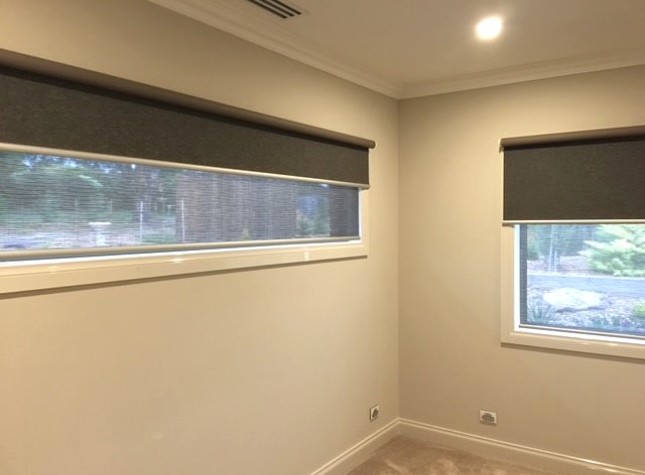DOUBLE ROLLER BLINDS IN YARRAMBAT1 (1)