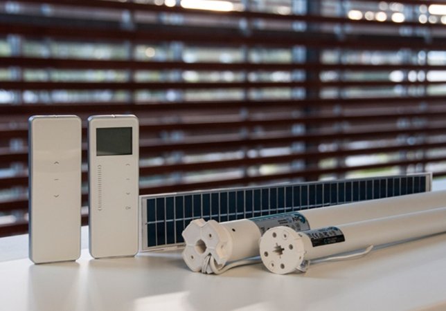 Motorised-Roller-Blinds (1)