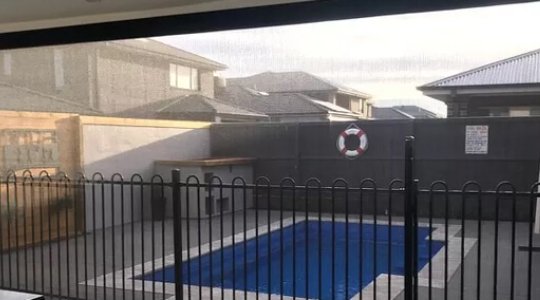 Great-Insect-Barrier (1)