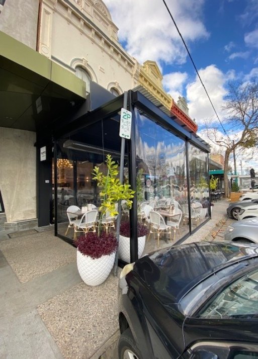 tutti restaurant 3 (1)