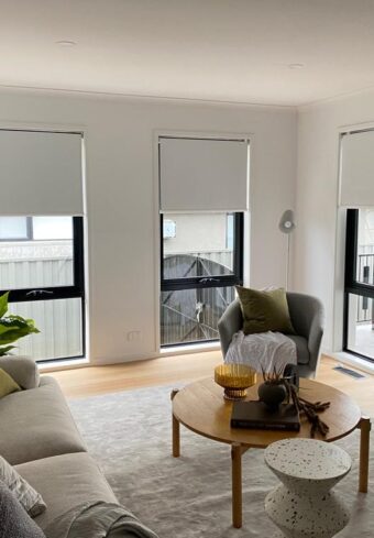 BLOCKOUT ROLLER BLINDS - KEILOLR.jpg 3