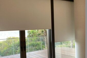 ROLLER BLINDS BLACKOUT