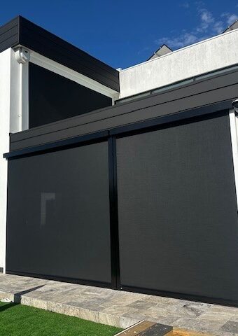 bassam Ombra x 7 x 5m drop + 3 ezip brighton