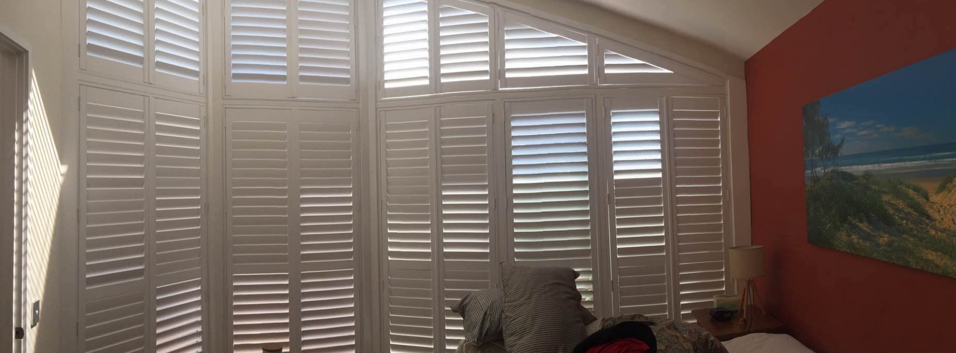 shaped-shutters-shaped-banner