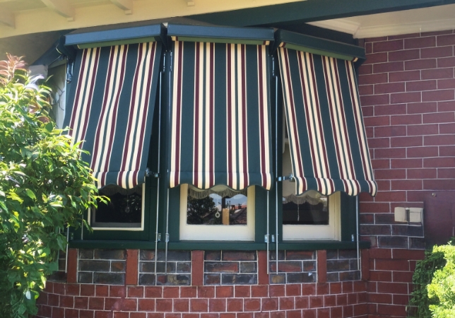 Retractable Outdoor Awnings