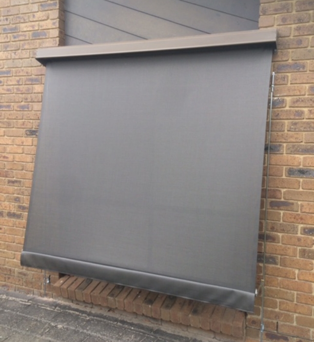 Outdoor Window Awnings Offer Effective Weather Protection-2