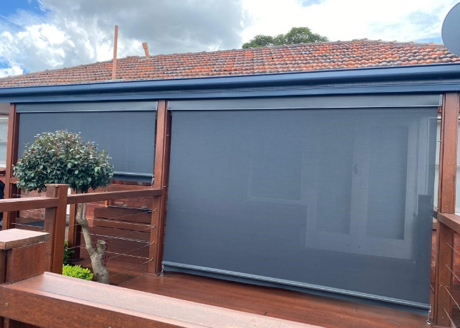 Traditional / Automatic Awnings