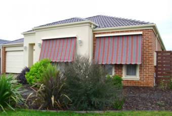 red and blue striped auto sunblind